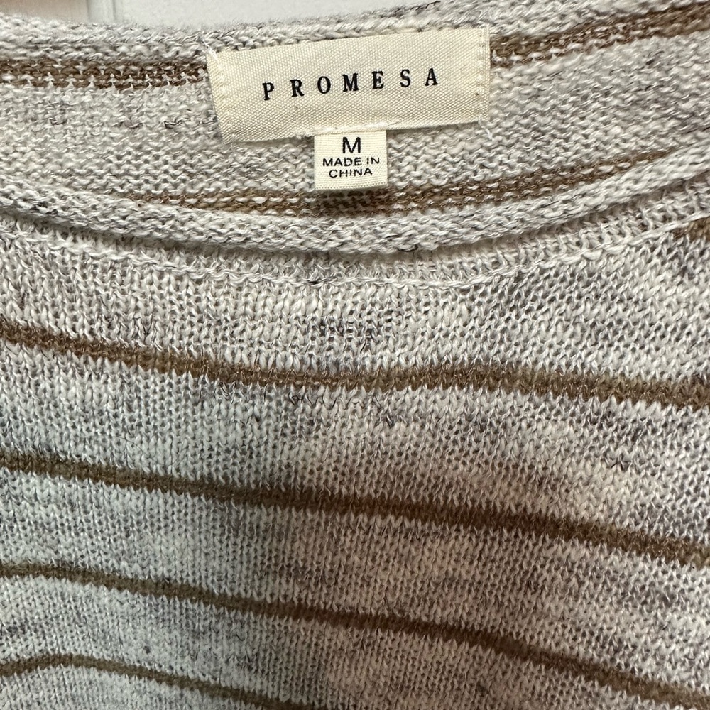 Altar’d state light weight sweater